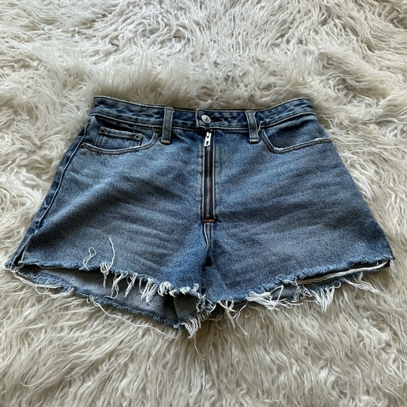 Abercrombie‎ Annie High Rise Jean Shorts - Picture 1 of 5